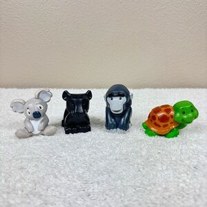 Fisher-Price Little People Zoo Animals set of 4 EUC